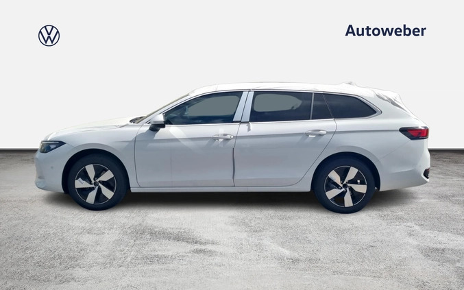 Volkswagen Passat cena 214020 przebieg: 5, rok produkcji 2024 z Chodzież małe 106